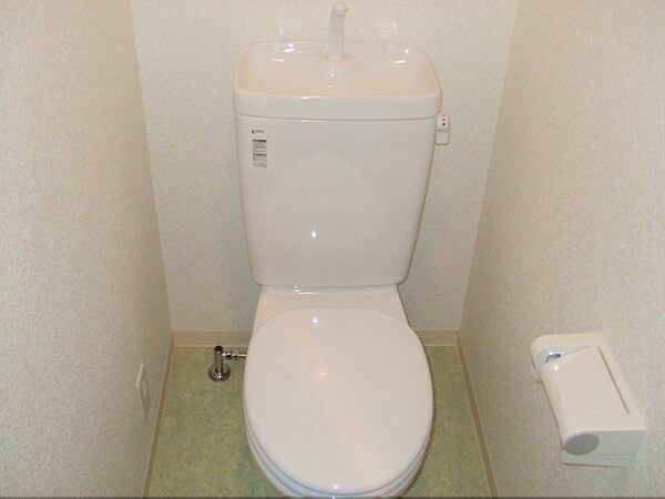 物件内観写真12　(トイレ)