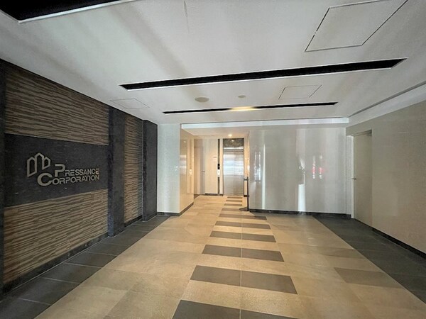 ロビー・ラウンジ