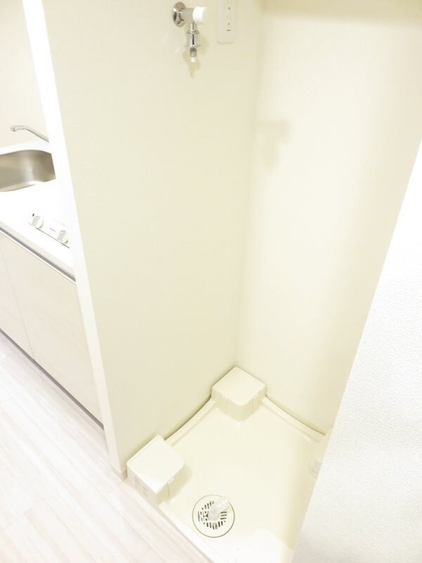 物件内観写真18　(室内洗濯機置場)