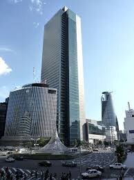 物件外観写真7　(ミッドランドスクエア（849m）)