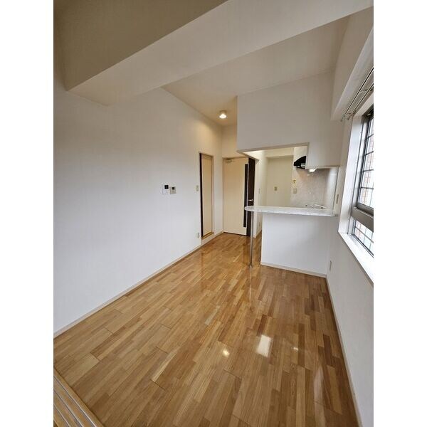 物件内観写真3　(《見学予約受付中》)