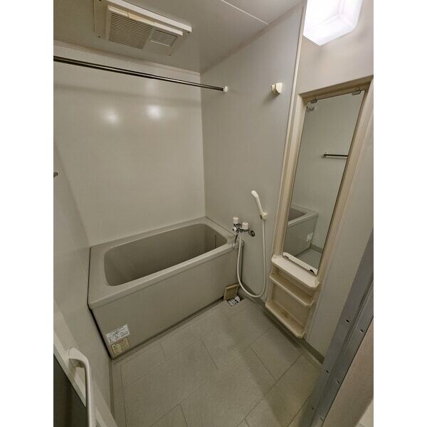 物件内観写真6　(《見学予約受付中》)