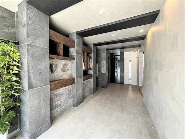 ロビー・ラウンジ