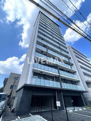 ルネフラッツ庄内通駅前外観写真
