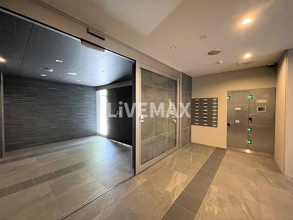 ロビー・ラウンジ