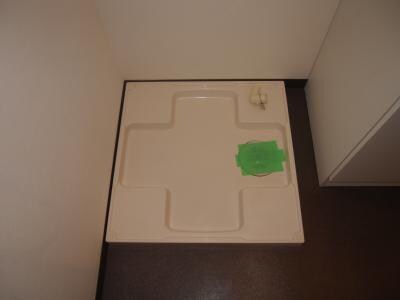 物件内観写真17　(洗濯機置場)