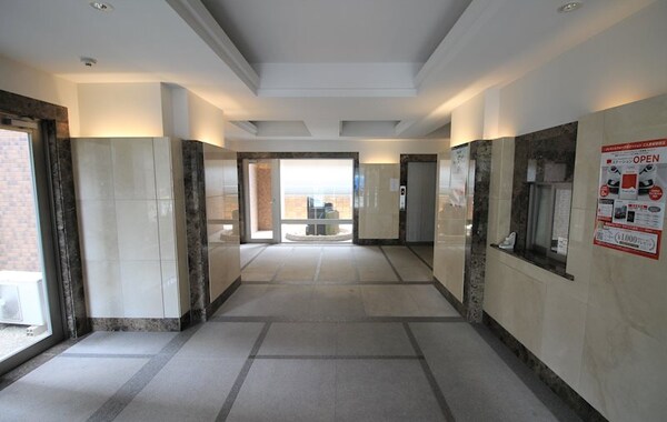 ロビー・ラウンジ