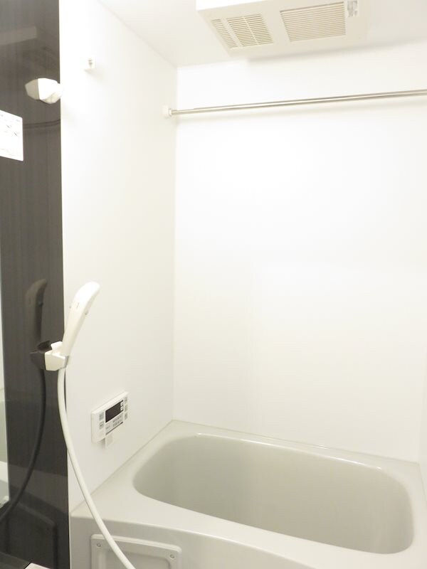 物件内観写真15　(浴室乾燥機)