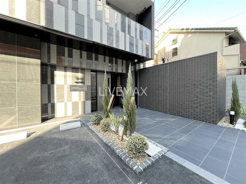 プレサンス千種駅前レイズの物件外観写真