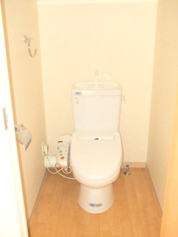 トイレ(トイレ)