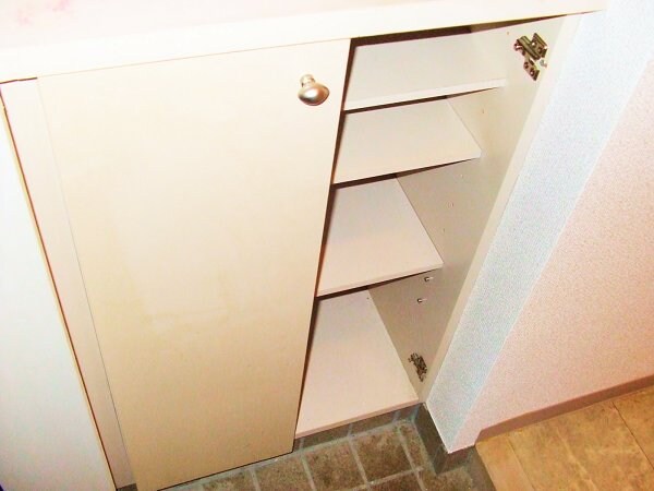 建物設備(シューズボックス)