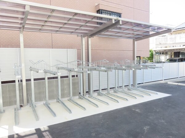 建物設備(自転車置き場)