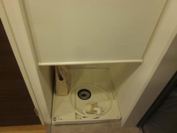 建物設備(洗濯機置き場)