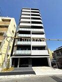 GRAN PARK COURT