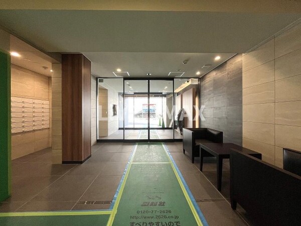 ロビー・ラウンジ