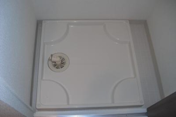 建物設備(室内洗濯機置場)