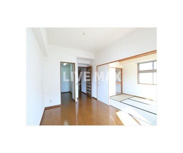 洋室(※別部屋の写真になります)
