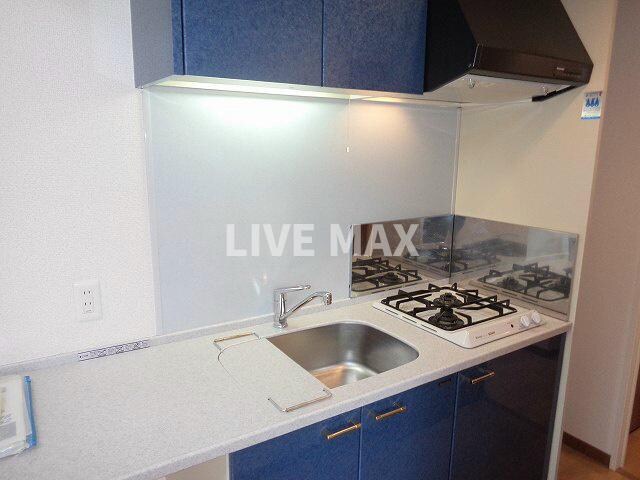 物件内観写真5　(2口ガスコンロ♪)