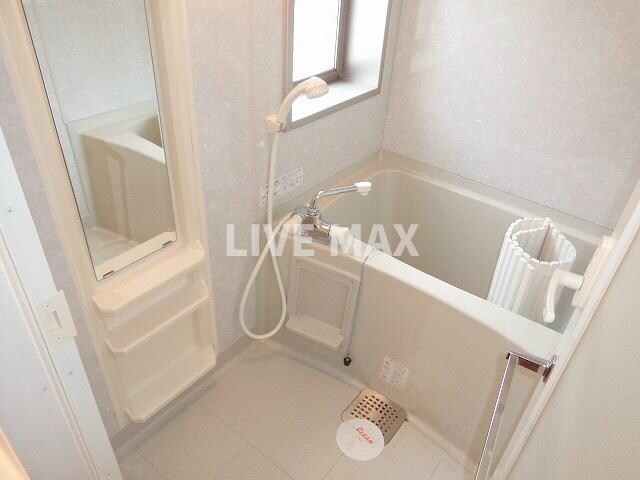 物件内観写真8　(24時間換気乾燥システム♪)