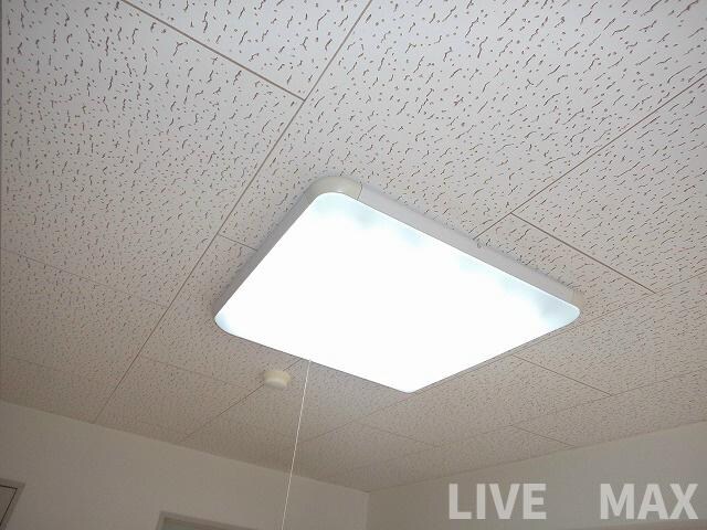 物件内観写真15　(照明付き♪)