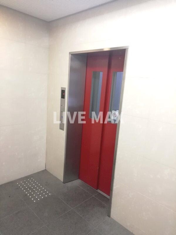 物件内観写真25　(エレベーター)