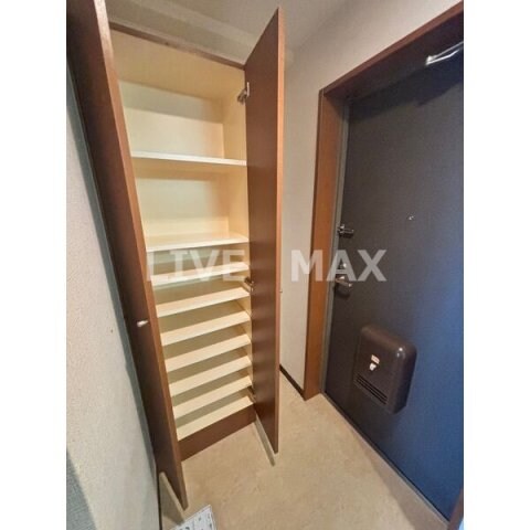 物件内観写真16　(シューズボックス)