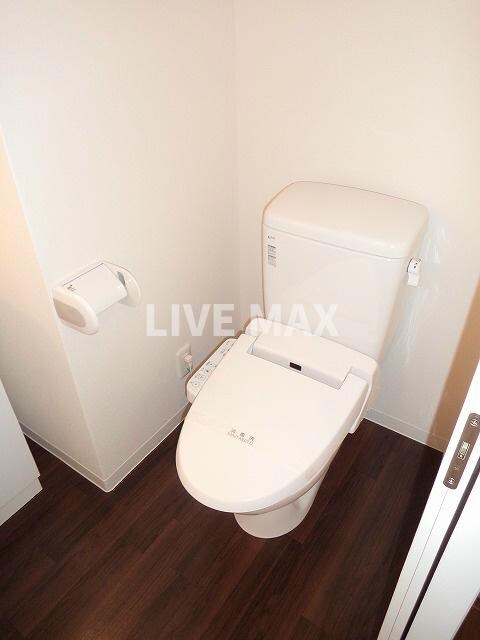 物件内観写真12　(温水洗浄便座♪)