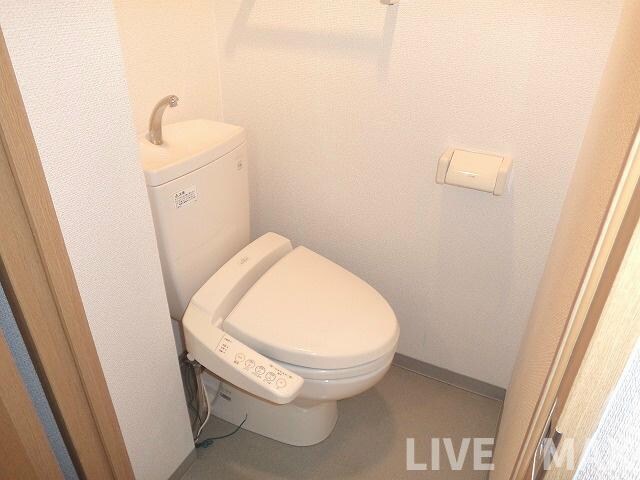 物件内観写真15　(温水洗浄便座♪)