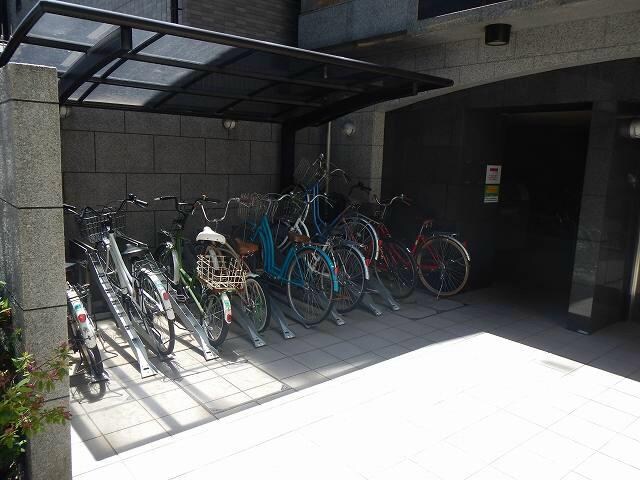 物件内観写真22　(駐輪場♪)