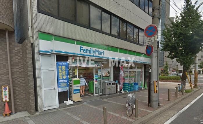 物件外観写真4　(ファミリｰマｰト 河原町五条店（343m）)