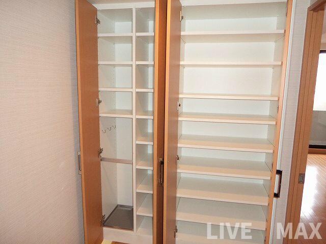 物件内観写真17　(シューズボックス♪)