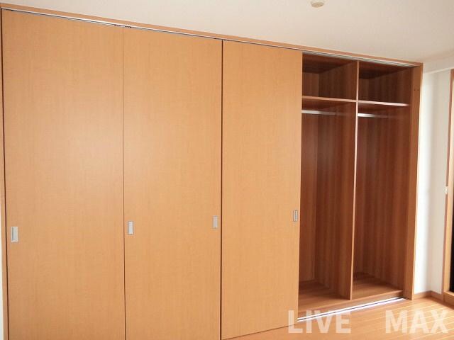 物件内観写真19　(クローゼット♪)