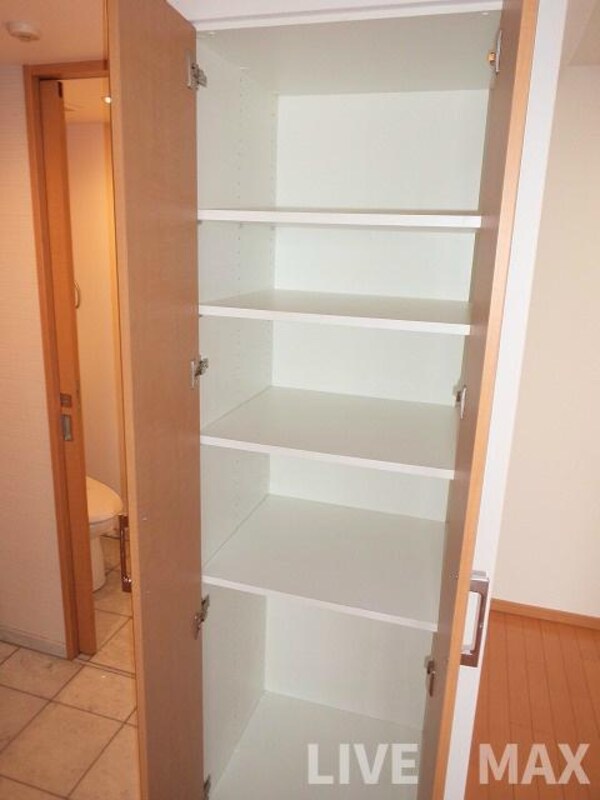 収納(クローゼット♪)