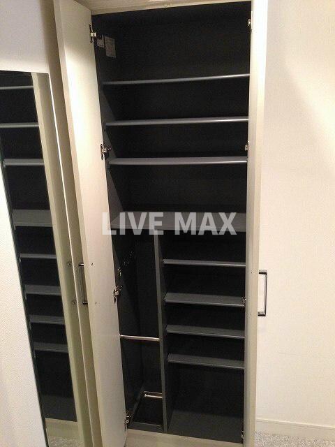 物件内観写真17　(シューズボックス)