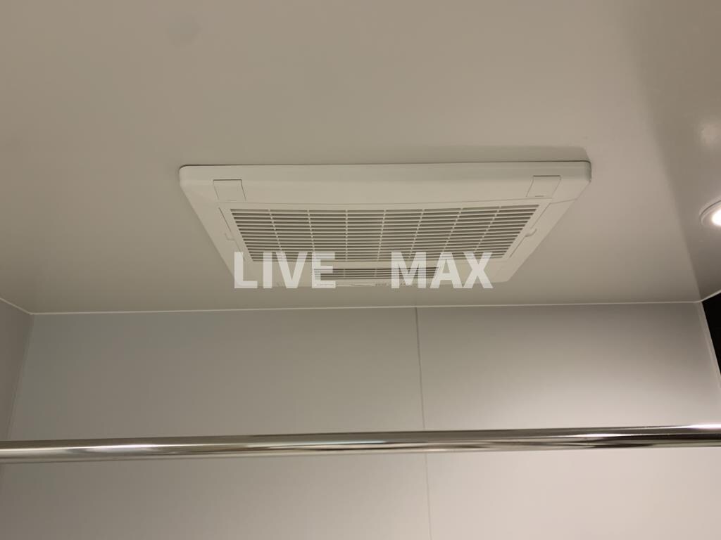 物件内観写真27　(浴室乾燥機)