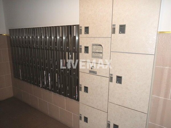 建物設備(宅配ボックス♪)