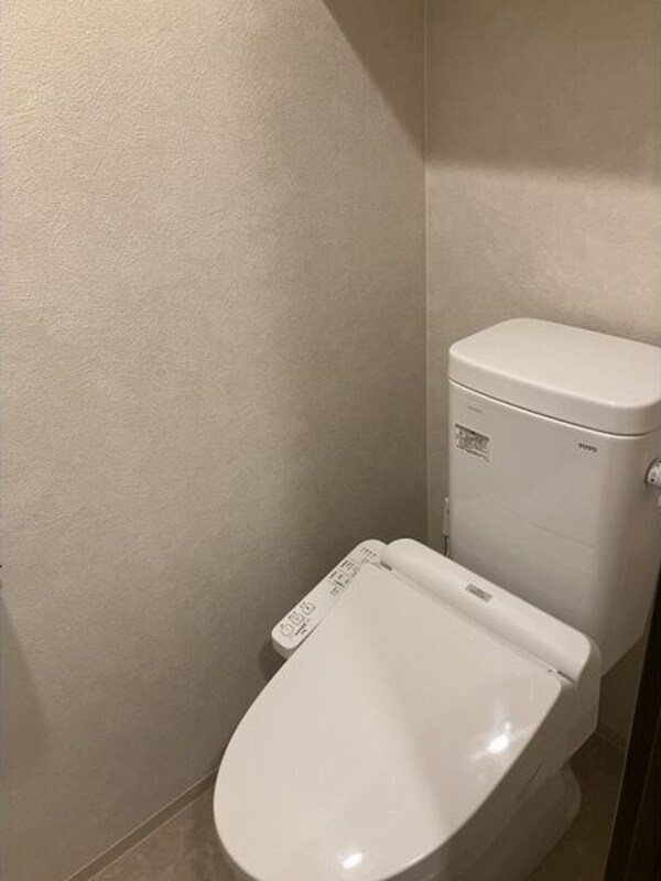 トイレ(※別部屋の写真になります)