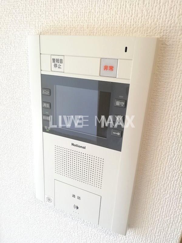 物件内観写真16　(モニター付きインターホン)