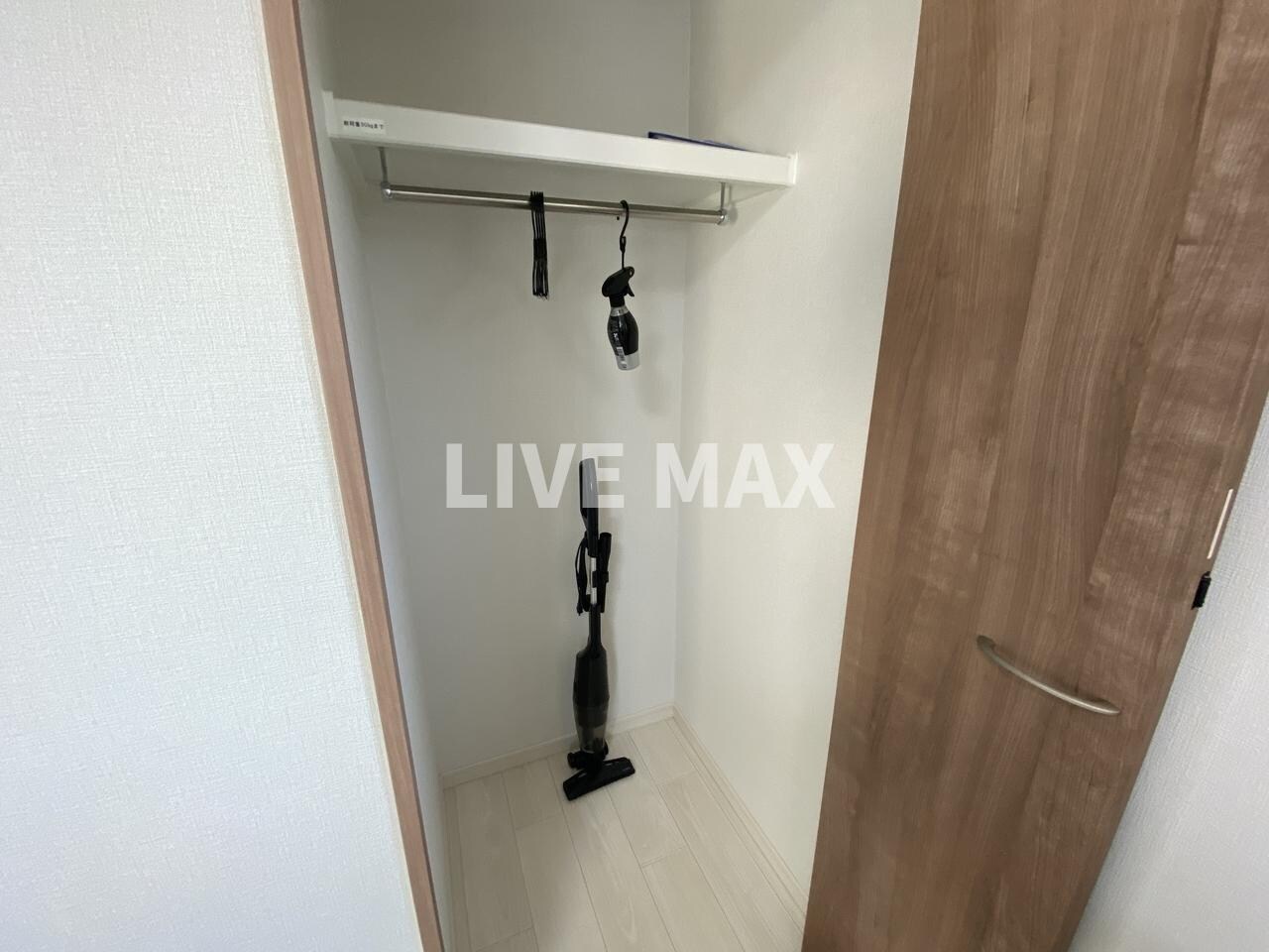 物件内観写真12　(※別部屋 参考写真)