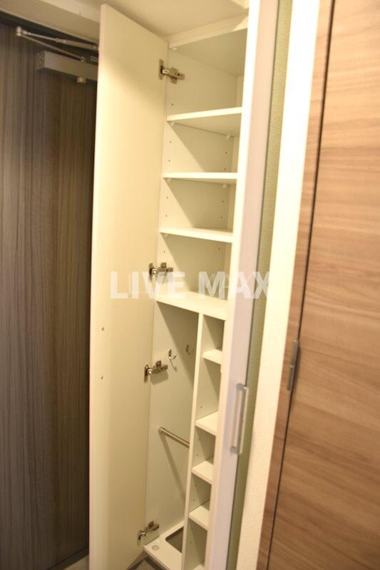 物件内観写真17　(シューズボックス)