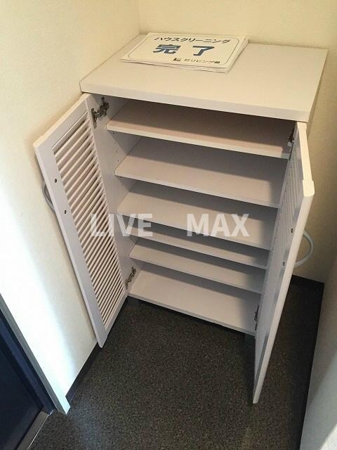 物件内観写真14　(シューズボックス)