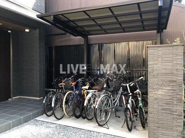 その他(駐輪場)