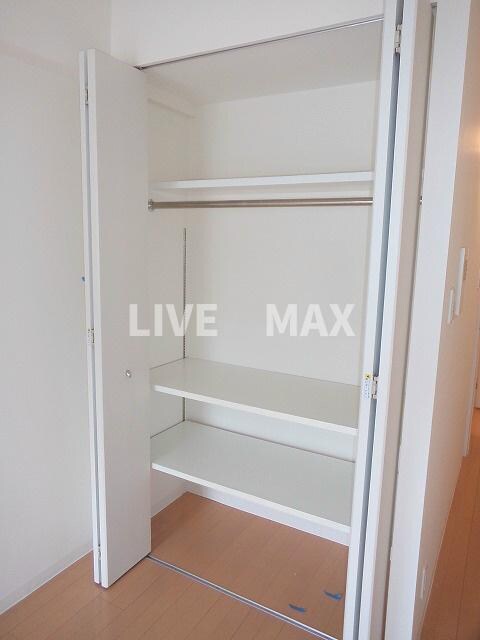 物件内観写真10　(クローゼット♪※別部屋の写真になります)
