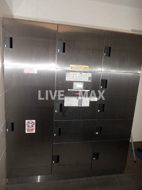 物件内観写真28　(宅配ボックス♪)