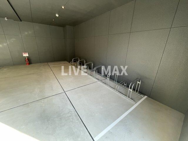 物件内観写真27　(駐輪場（無料）)