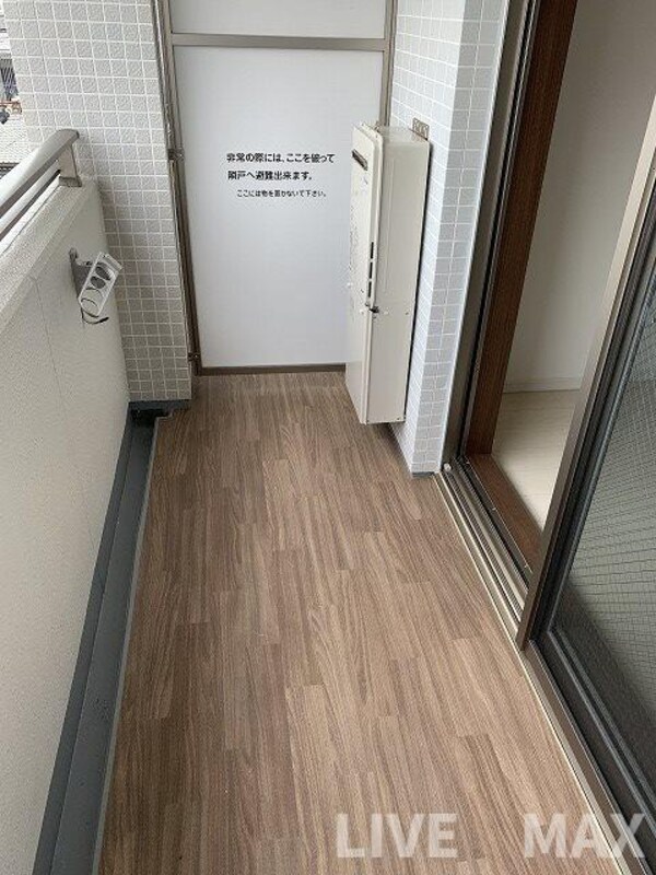 バルコニー