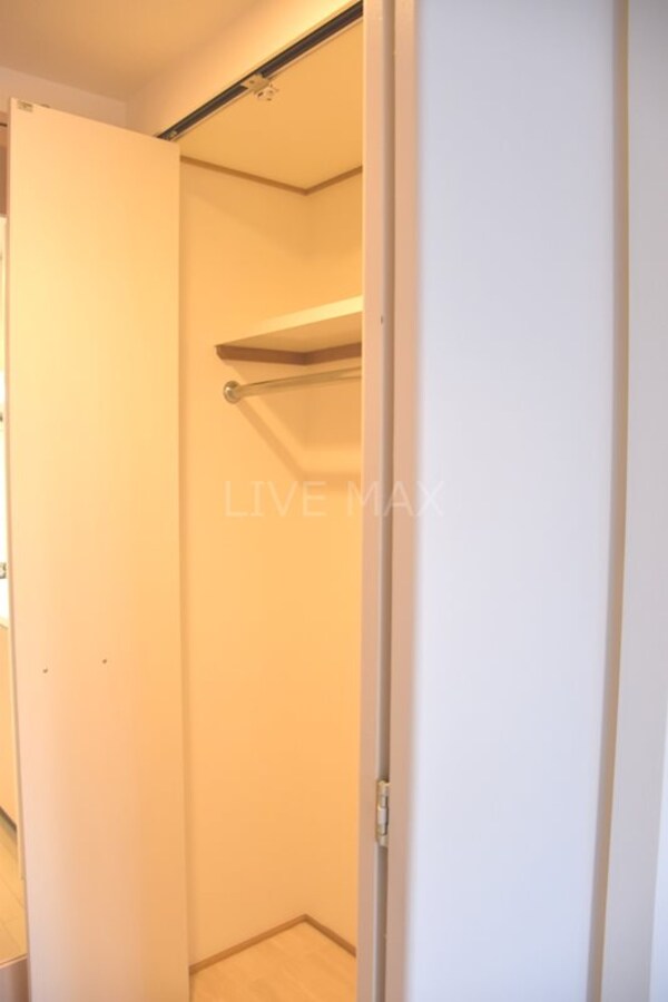 シャワールーム(クローゼット)