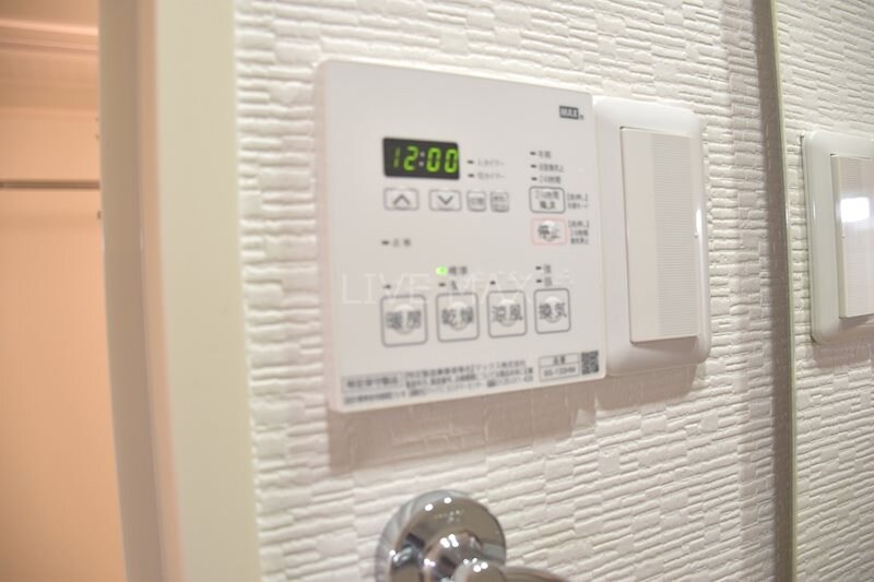 物件内観写真25　(浴室暖房乾燥機)