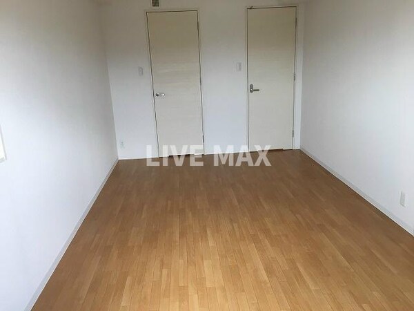 寝室(※参考写真)