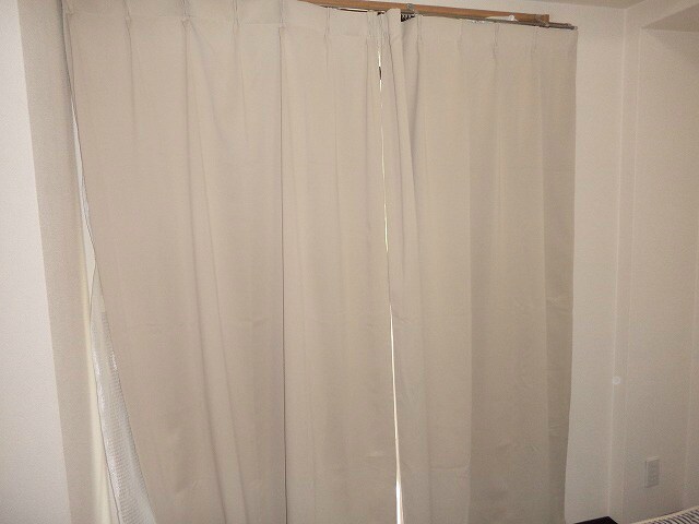 物件内観写真20　(カーテンは付きません。)